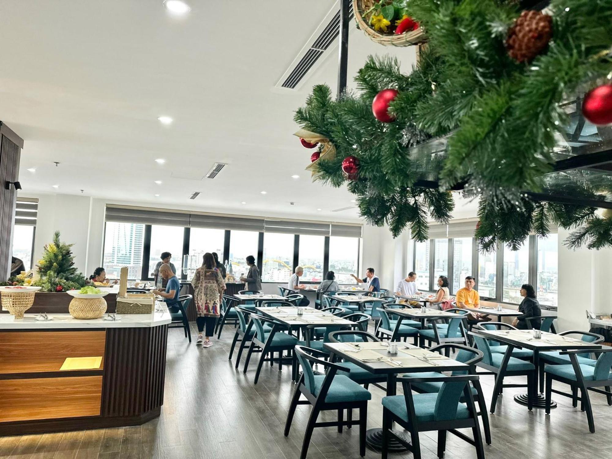 Vian Hotel And Spa Danang Exterior photo