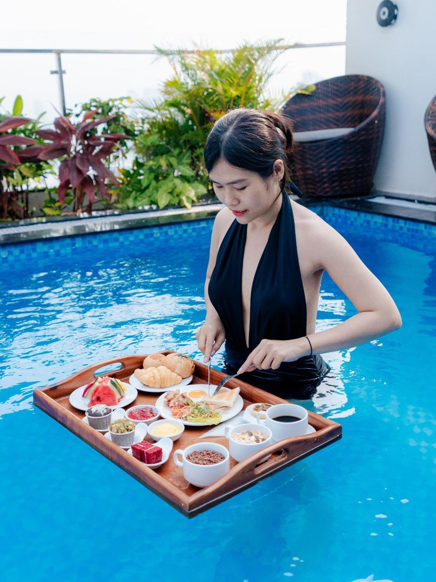 Vian Hotel And Spa Danang Exterior photo